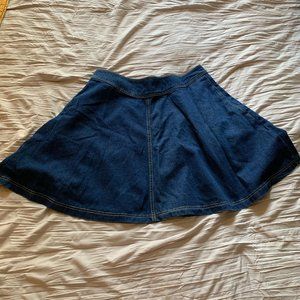 Mini jean skirt w/ pockets